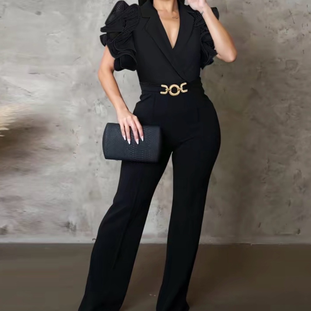 Chic Black Jumpsuit with Ruffled Sleeves